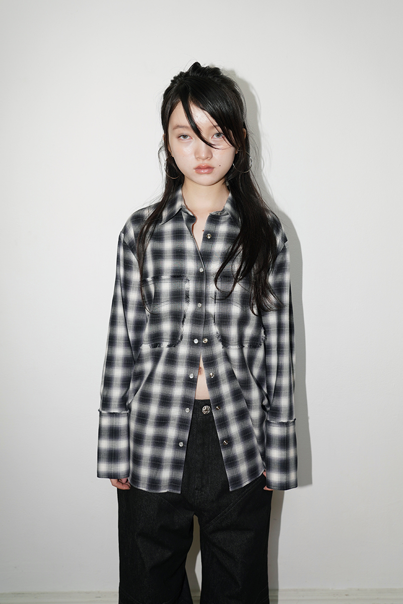 [2nd re-stock] RAW EDGE BUTTON UP SHIRT IN CHECK